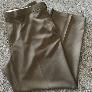Men’s brown Haggar dress pants